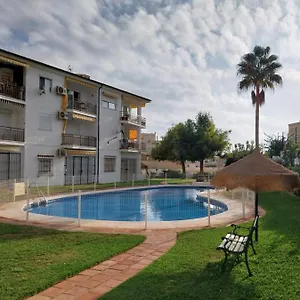 https://apt-playa-carihuela.hotelsinnerja.org