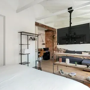 https://good-vibe-rooms.sansebastianhotels.net